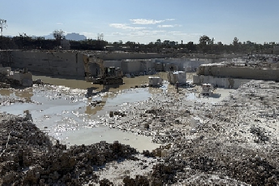 鑛(kuang)山(shan)資源